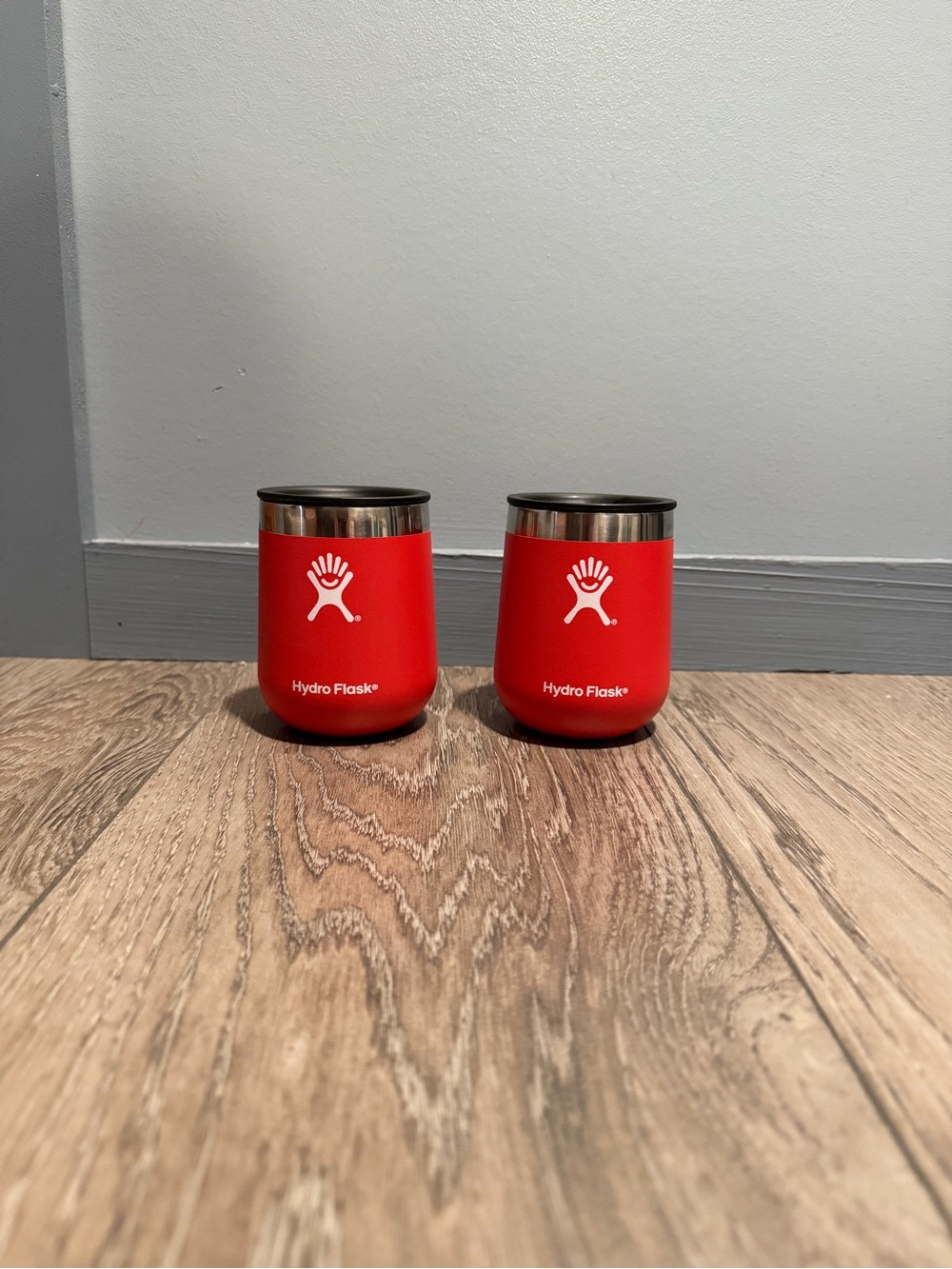 Lot of 2 10oz red hydroflask cups